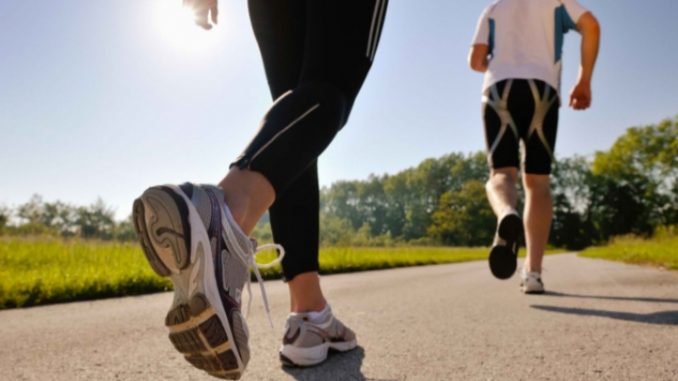 Cómo caminar correctamente para perder peso.