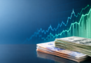 Dólar e inflación en Argentina: gráficos financieros y billetes de pesos y dólar